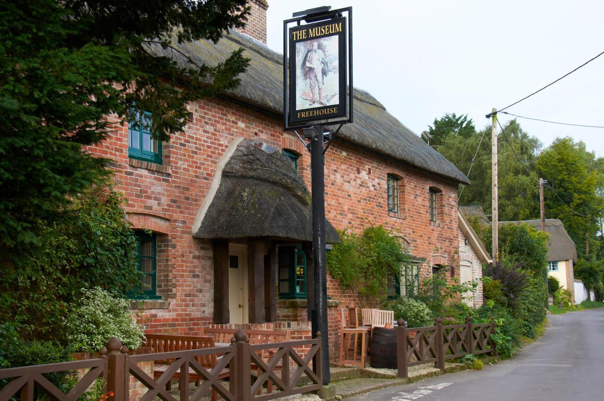 The Museum Inn Farnham  Ngoại thất bức ảnh